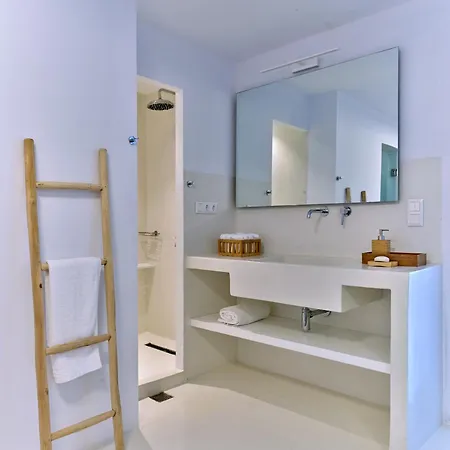 Beachhouse Small Santa Maria By Naoussa Direct Access * Santa Maria (Paros)