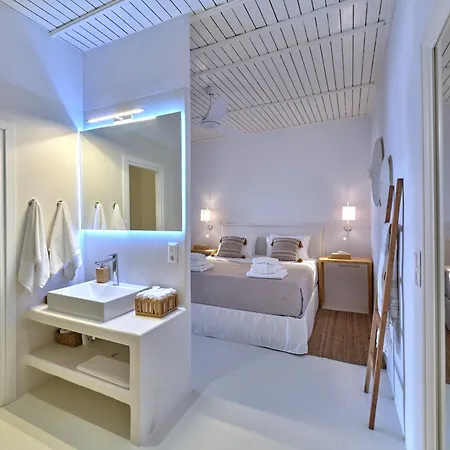 Beachhouse Small Santa Maria By Naoussa Direct Access Santa Maria (Paros)