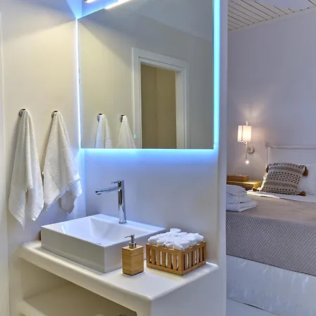 Beachhouse Small Santa Maria By Naoussa Direct Access Santa Maria (Paros)